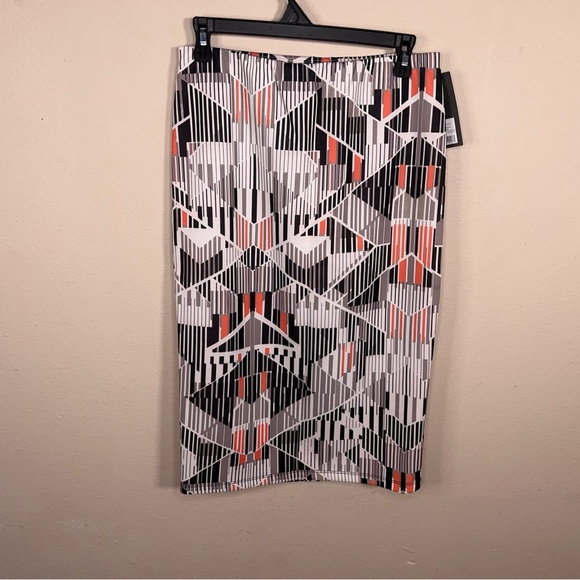 New Medium Mossimo Pencil Skirt Black White Orange Geometric NWT Lined Zip - Picture 9 of 14